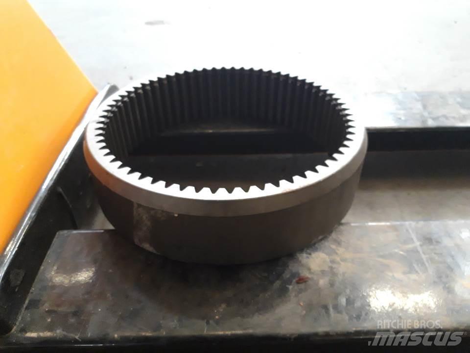CAT 966C Transmissăo