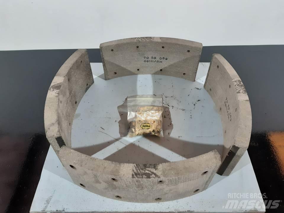 CAT 966C Rastos