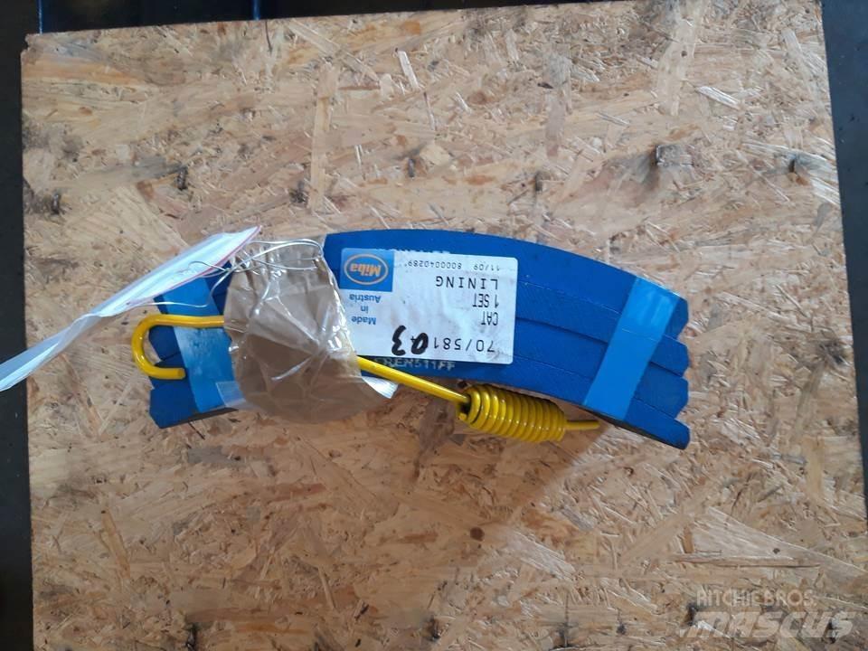 CAT 966D Rastos
