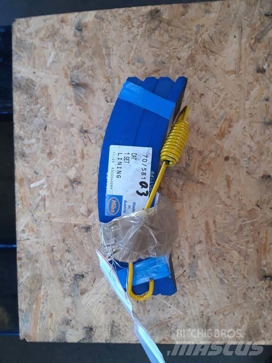 CAT 966D Rastos