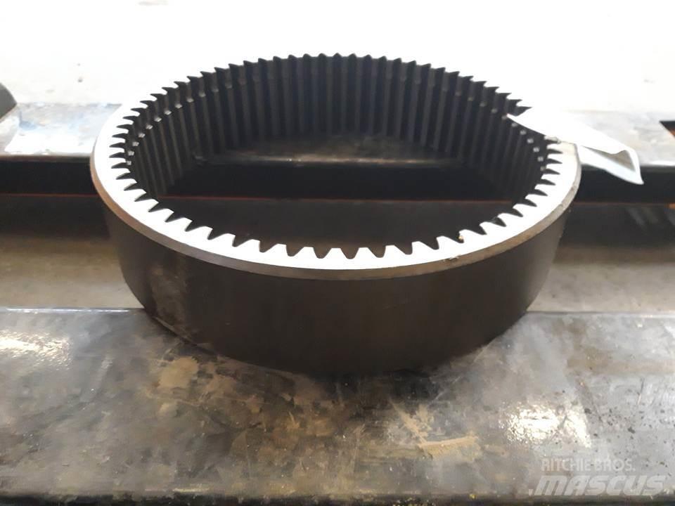 CAT 966E Transmissăo