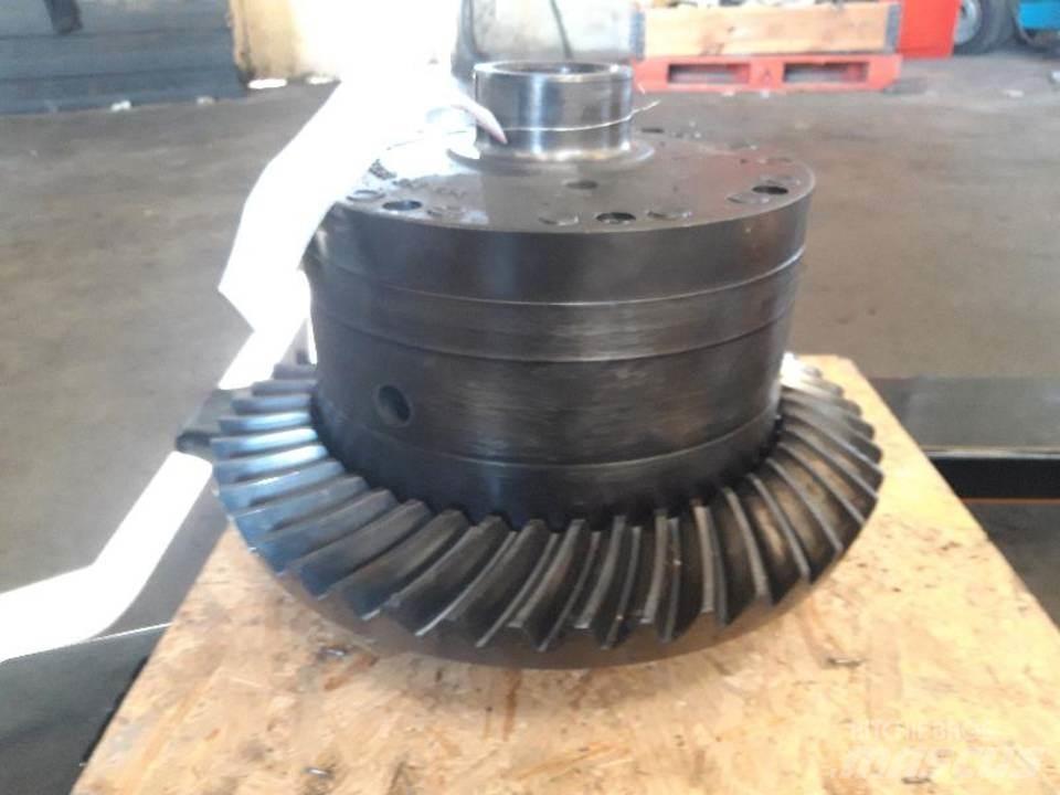 CAT 966F Transmissăo