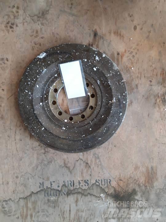CAT 977K Transmissăo