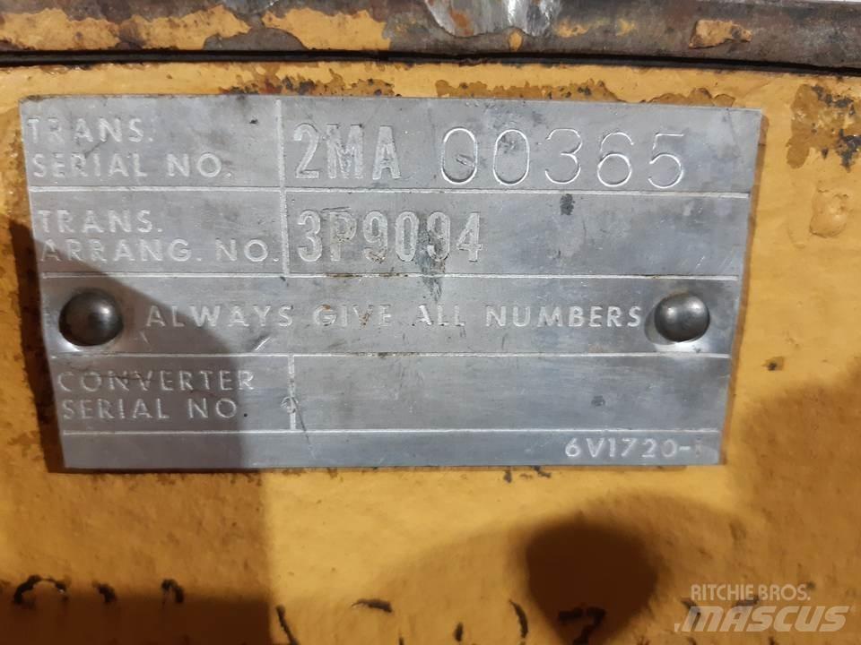 CAT 988B Transmissăo