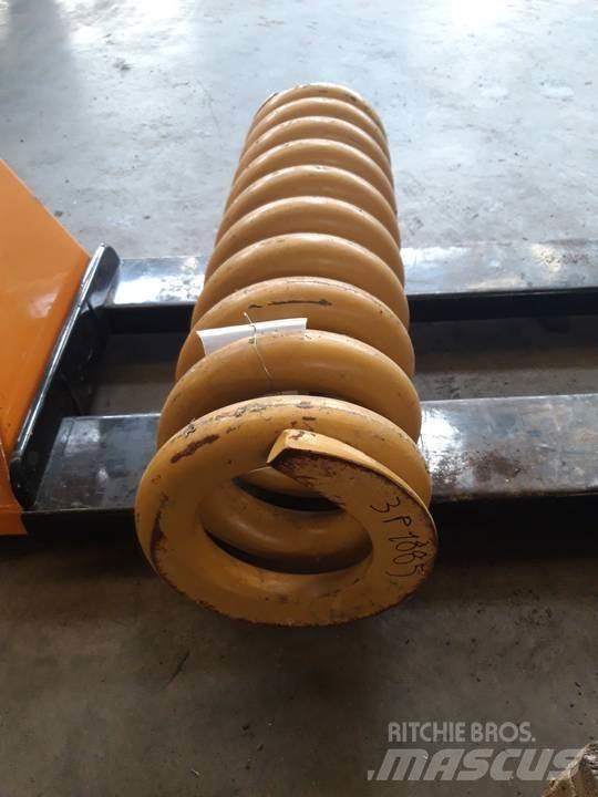 CAT D7F Rastos
