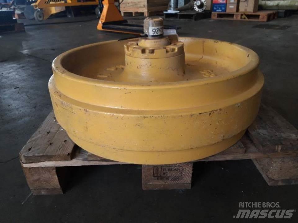 CAT D7R Rastos