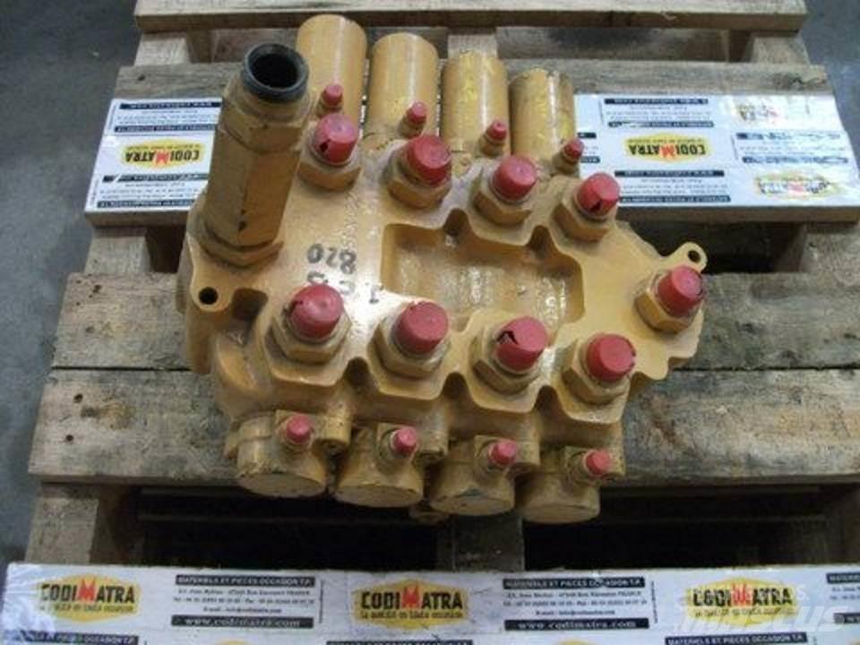 JCB 820 Hidráulica
