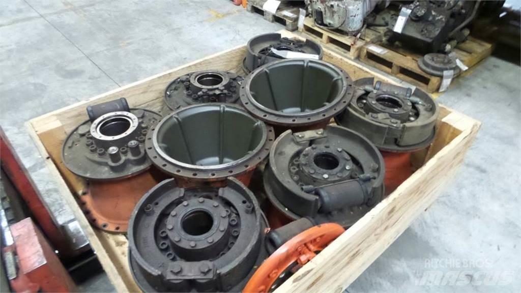 O&K F106A Transmissăo