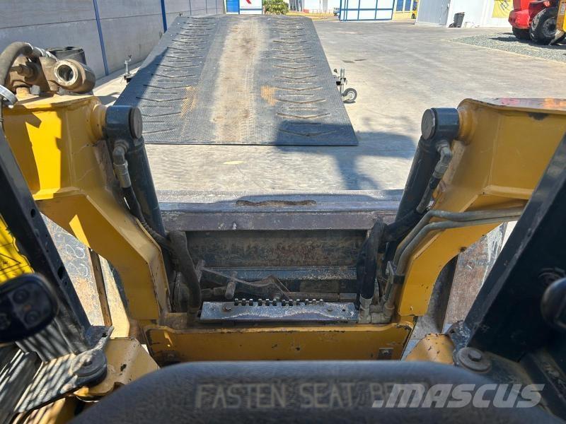 Gehl SR135 Mini carregadoras