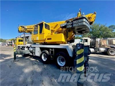 Grove TMS900E Gruas Todo terreno
