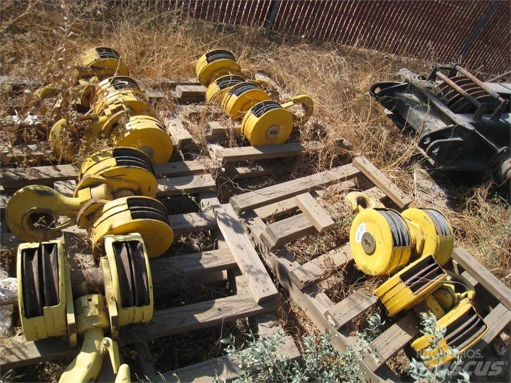  Other Peças e equipamento de gruas