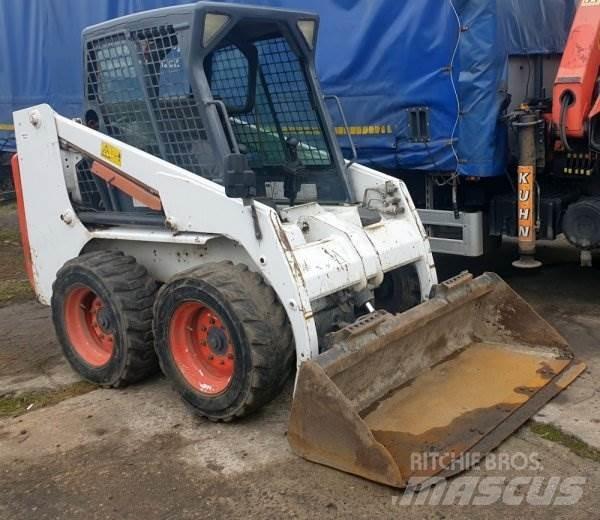 Bobcat S130 Minicarregadeiras