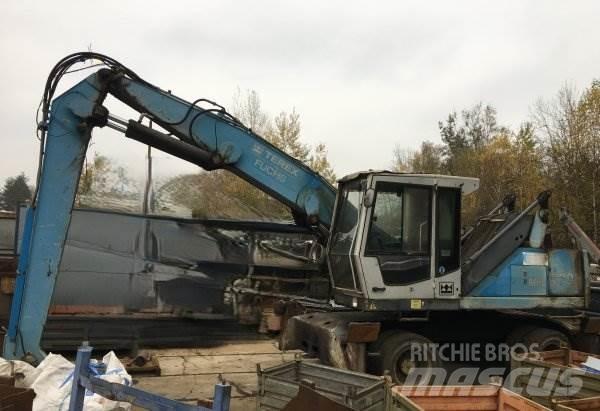 Fuchs MHL 320 Manipuladores de lixo / indústia