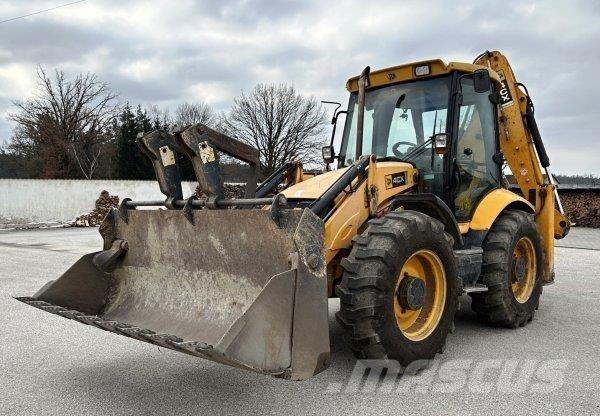 JCB 4 CX Retroescavadeiras