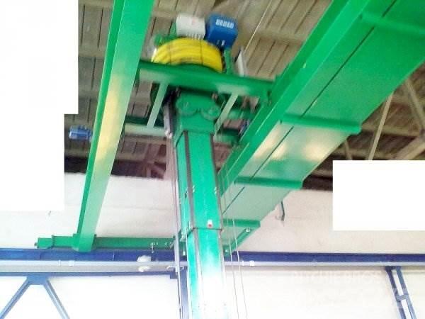  _JINÉ (CZ) Iteco +DEMAG Gruas de construção