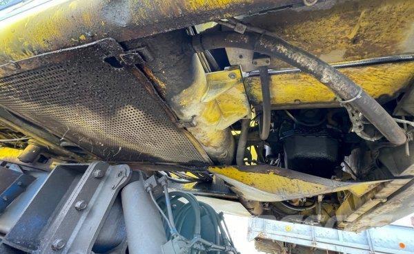  _JINÉ UDS 232 Escavadoras de rodas