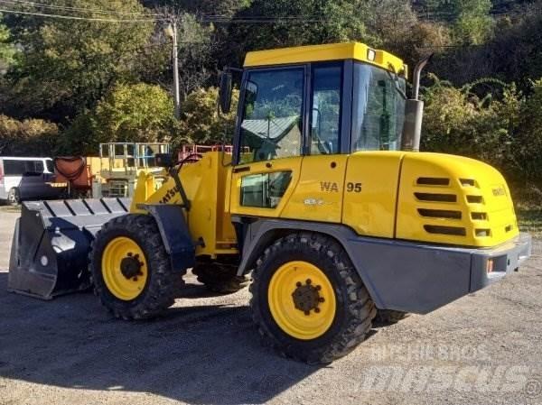 Komatsu WA 95 Carregadeiras de rodas