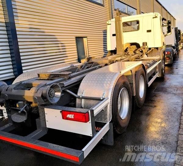 Scania P 360 Camiões Ampliroll