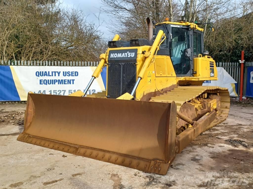 Komatsu D65PX-18 Dozers - Tratores rastos