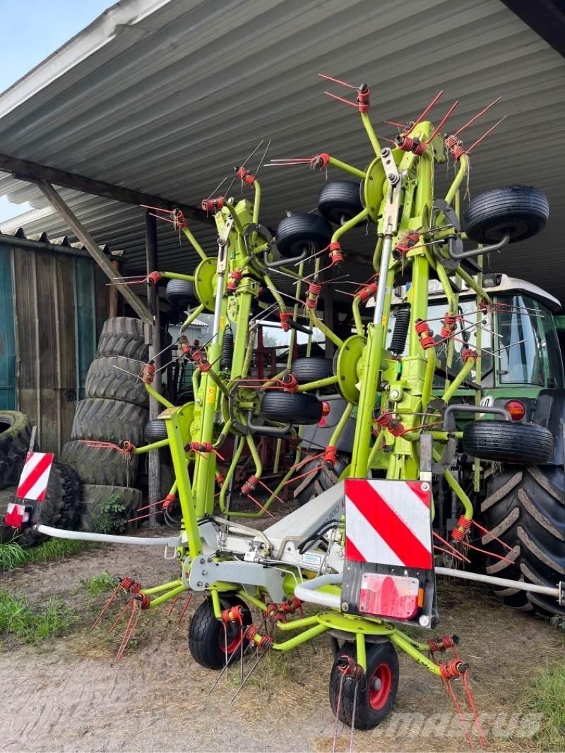 CLAAS VOLTO 1100 Ancinho virador