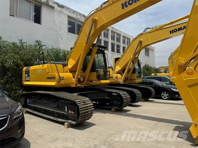 Komatsu PC 220 Escavadeiras de esteiras