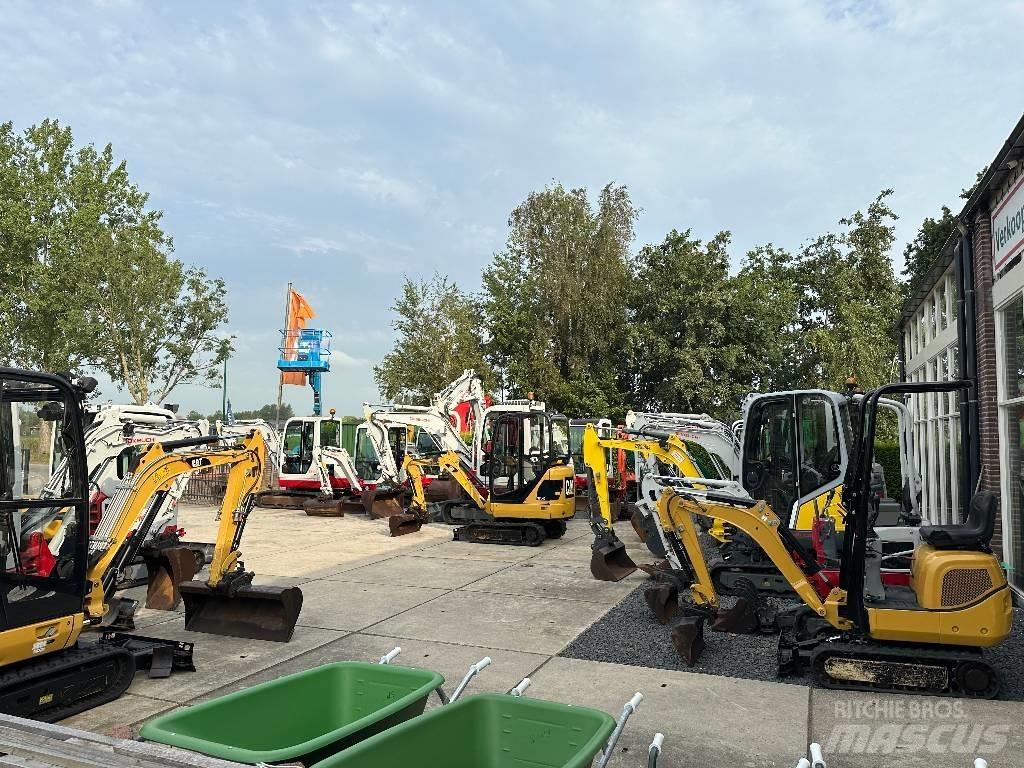 CAT 301.4 C Miniescavadeiras