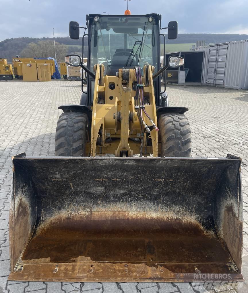 CAT 906 M Carregadeiras de rodas