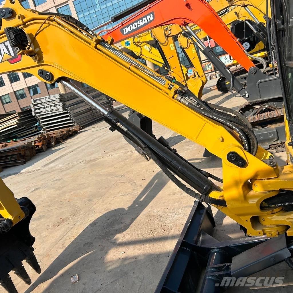 CAT 303.5 E Miniescavadeiras