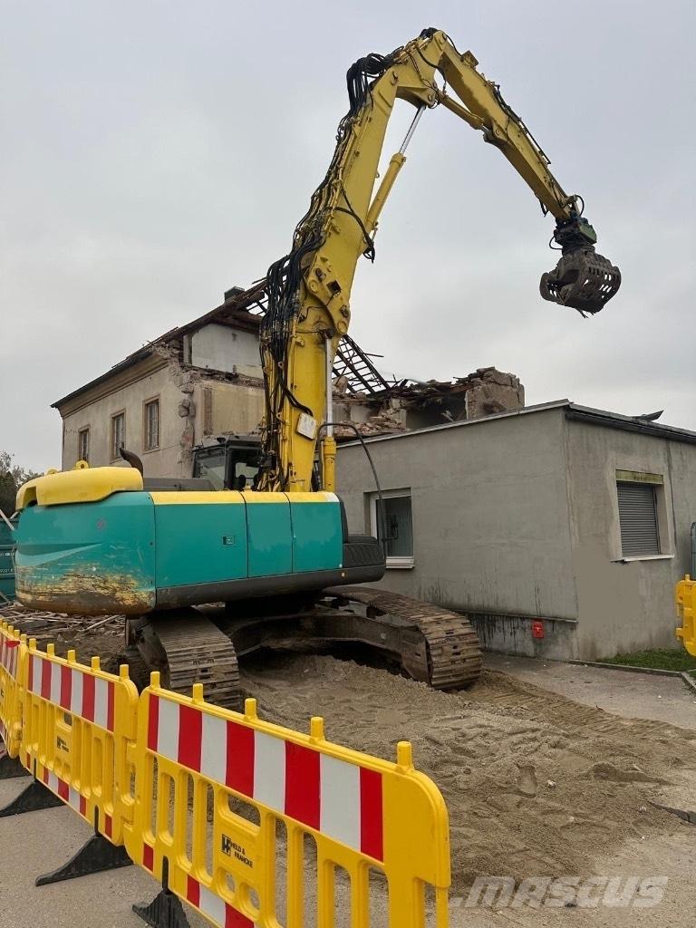 Hitachi LC 250 Escavadoras de demolição