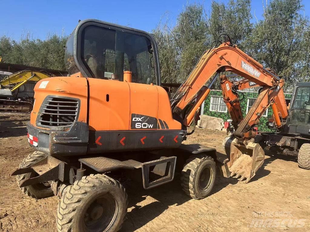 Doosan DX60W Miniescavadeiras