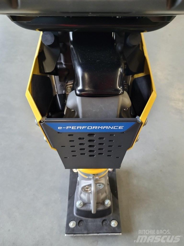 Bomag BT 60e Vibradores