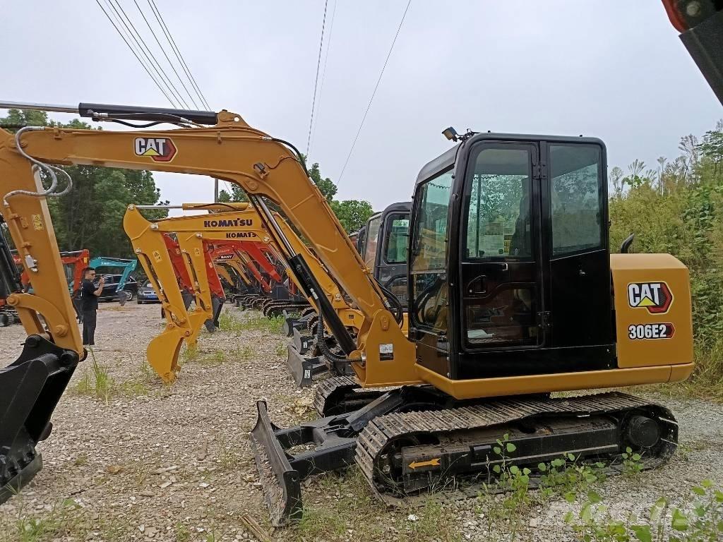 CAT 306 E2 Miniescavadeiras