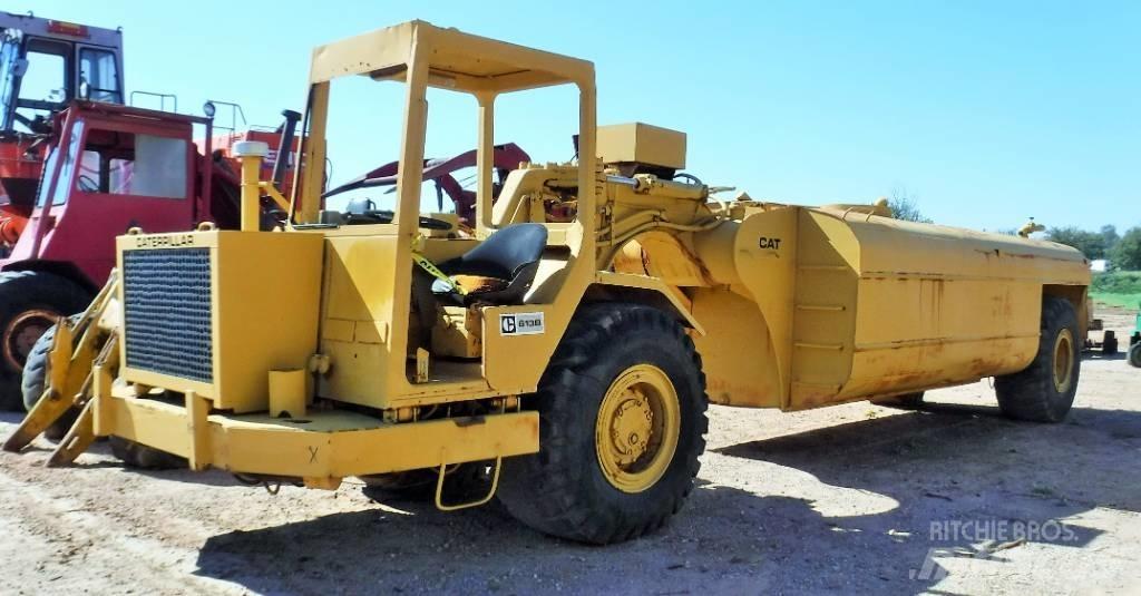 CAT 613 B Auto-tanques