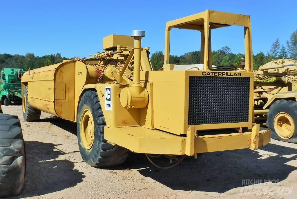 CAT 613 B Auto-tanques