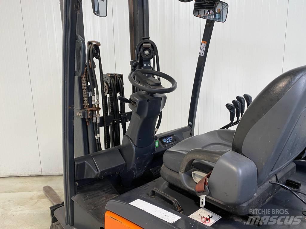 Doosan B25X-7 Empilhadores eléctricos
