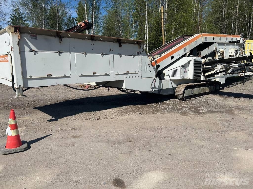 Metso ST 358 Crivos móveis