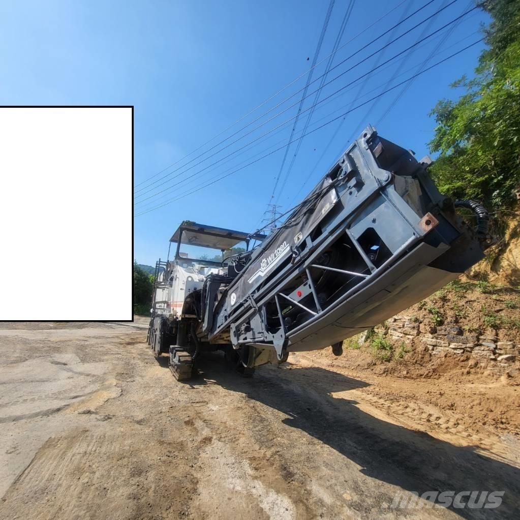 Wirtgen W 1900 Moinhos de asfalto a frio