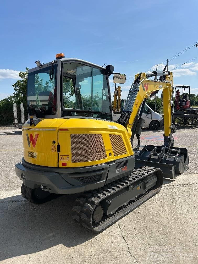 Neuson ET42 Miniescavadeiras