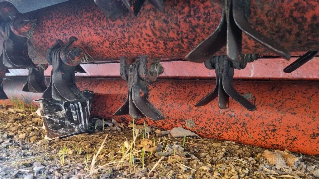 Maschio Brava 250 L Gadanheiras e cortadores de folhas para pastos