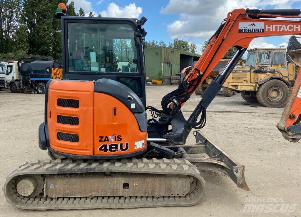 Hitachi ZX 48 U Miniescavadeiras