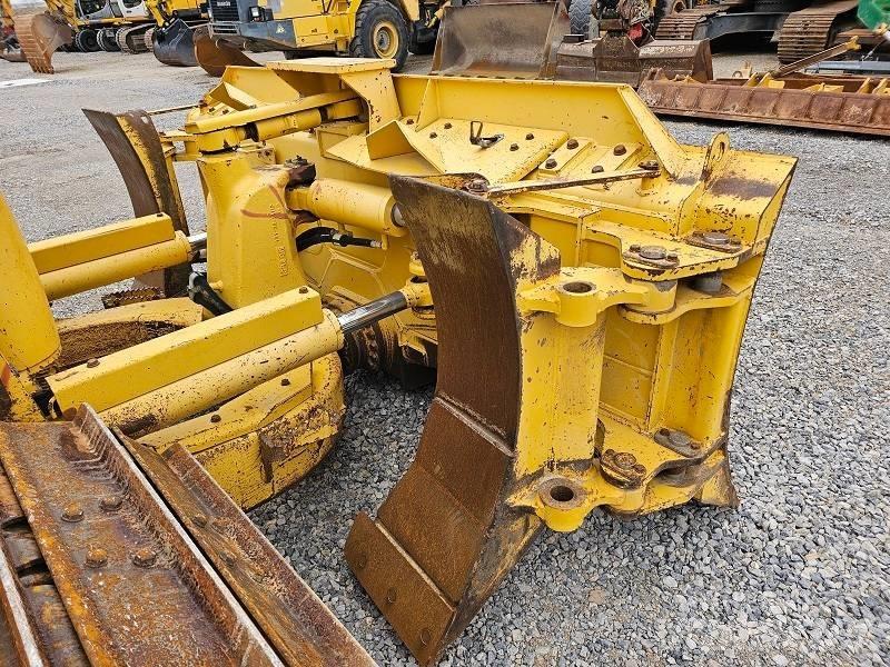 Komatsu D 61 PX-23 Dozers - Tratores rastos