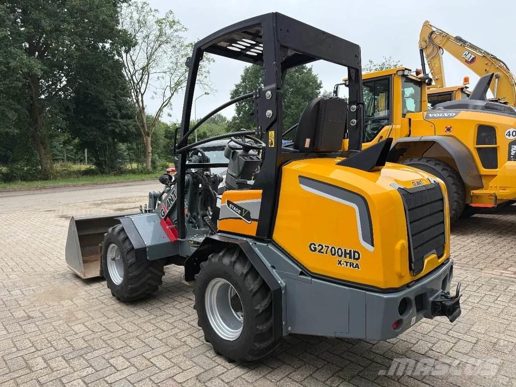 GiANT G2700 Carregadeiras de rodas