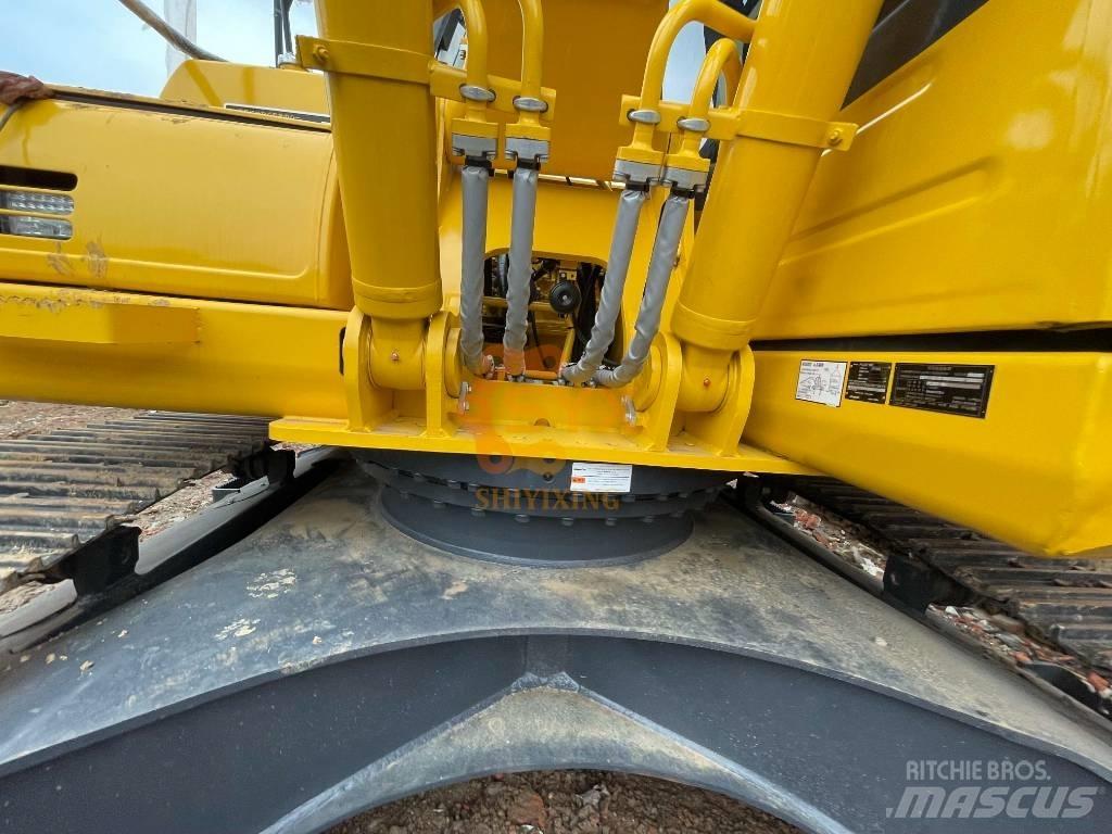 Komatsu PC 220 Escavadeiras de esteiras