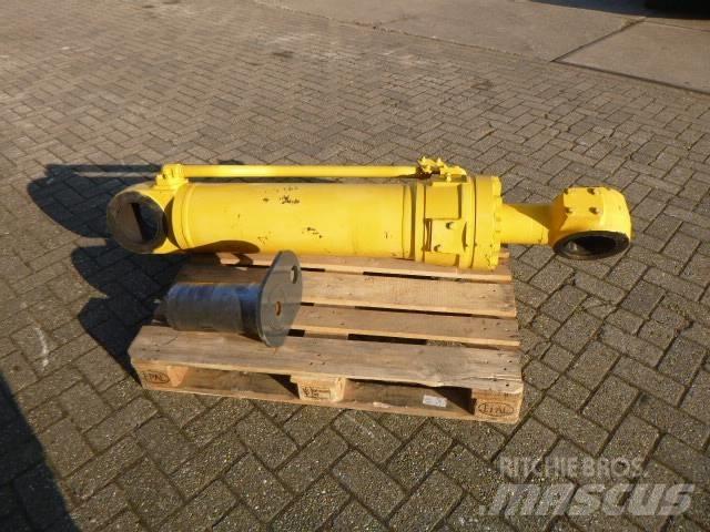 Komatsu WA600 Hidráulica