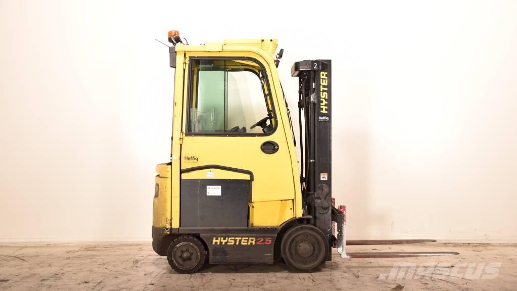 Hyster E2.5XN-80 Empilhadores eléctricos