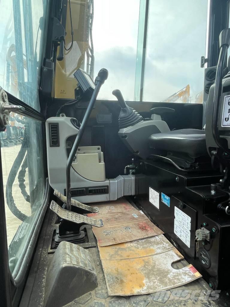 CAT 305.5E2 Miniescavadeiras