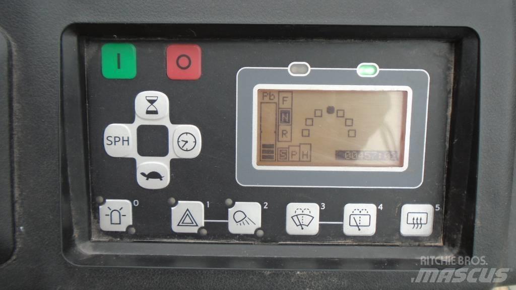 Toyota 8 FB E 15 Empilhadores eléctricos