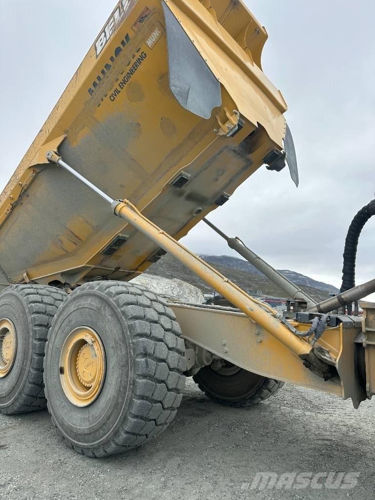 Bell B 45 E Camiőes basculantes rígidos