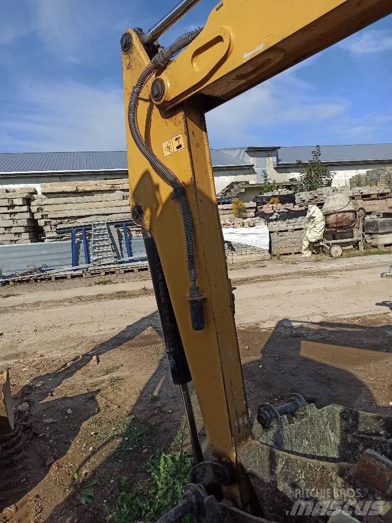 CAT 302.5 C Miniescavadeiras