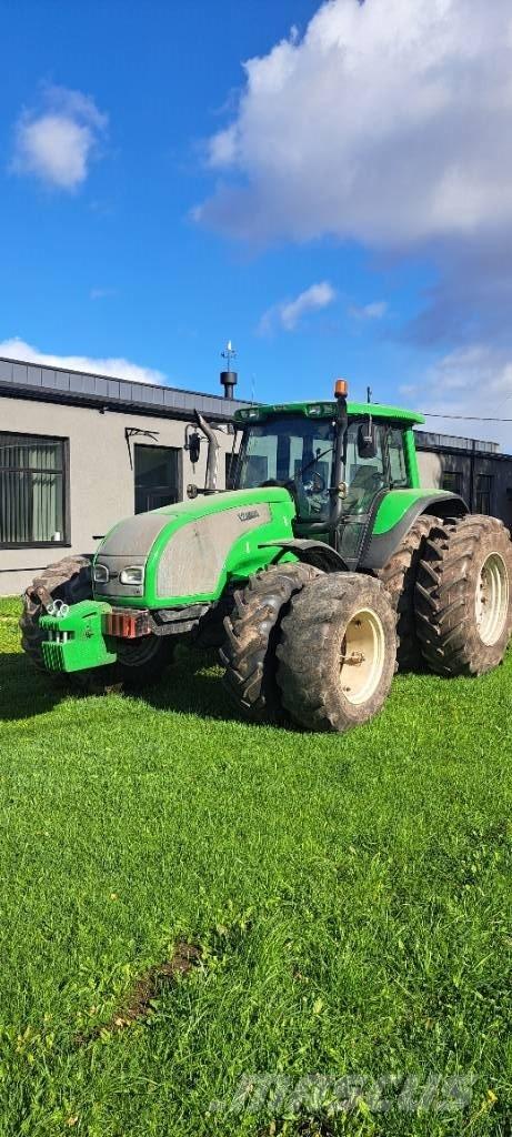 Valtra T170-4 Tratores Agrícolas usados